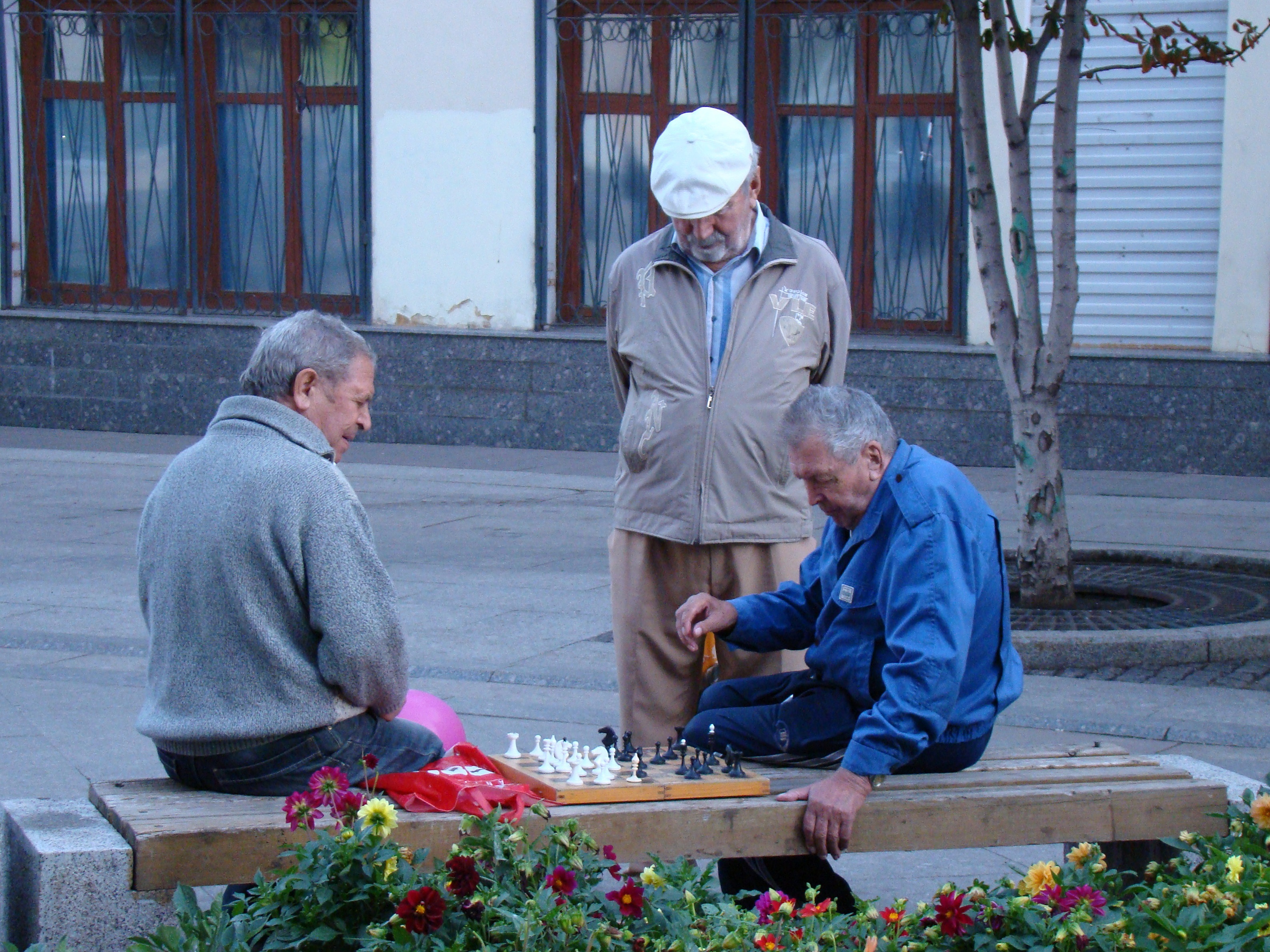 В Приморском крае ФСС дает возможность отдохнуть пожилым людям