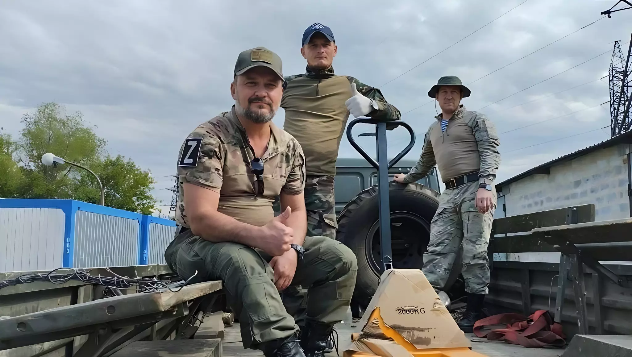 Глава Омского района доставил в Луганск гуманитарную помощь