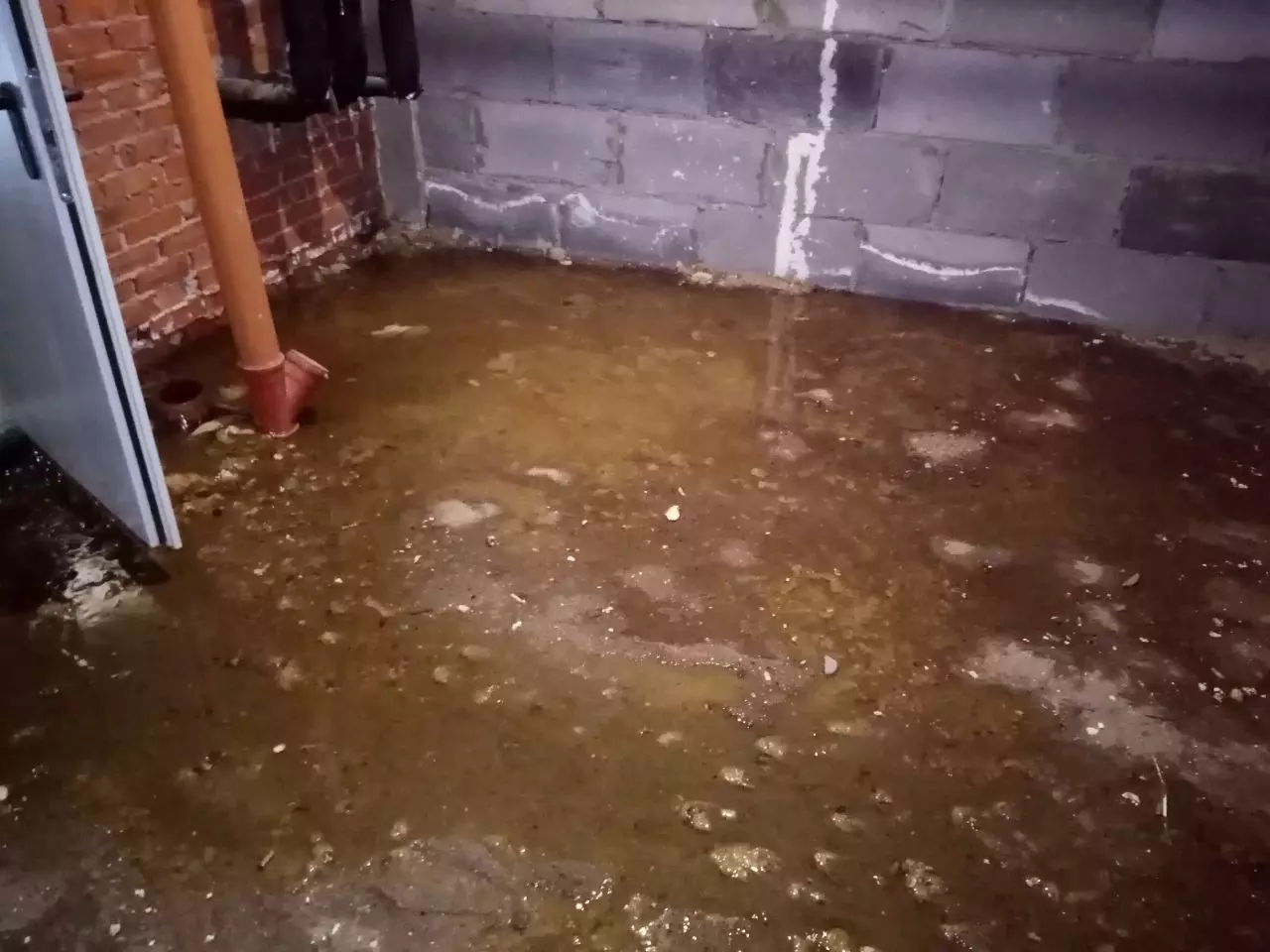 Затопленные подвалы на Пригородной