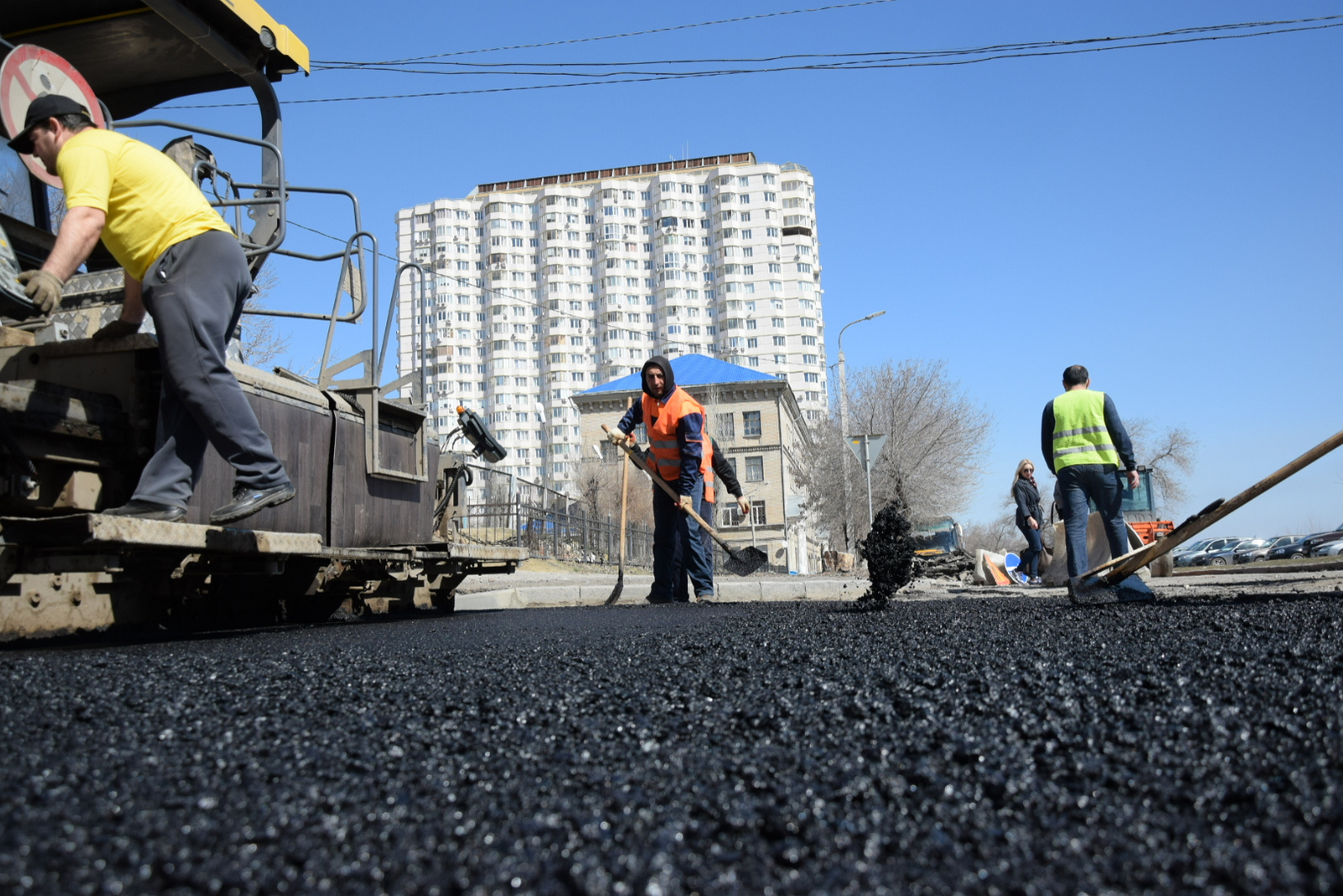 В Омске планируют дополнительно отремонтировать еще 4 дороги в 2019 году