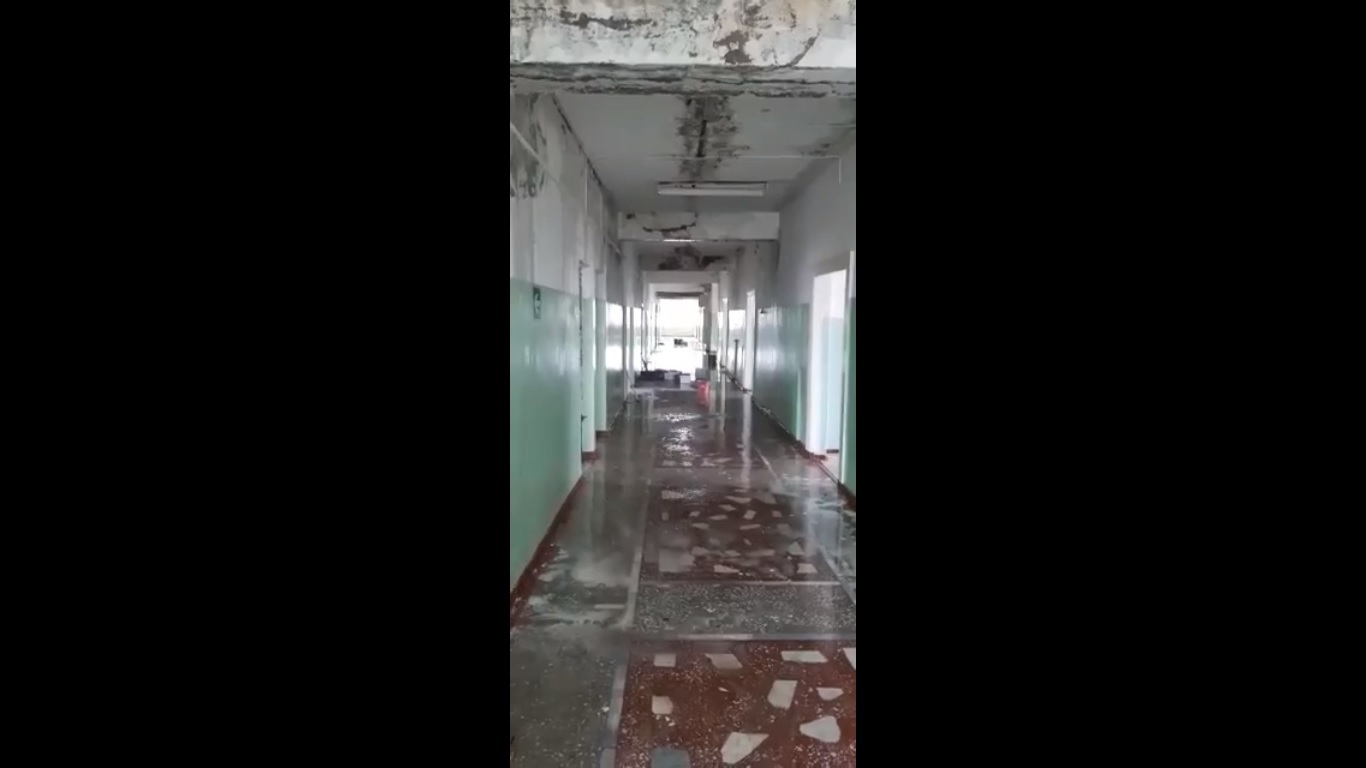Ливень затопил больницу в Омской области
