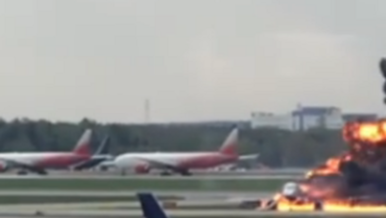 Вылет двух самолетов SSJ100 «Аэрофлота» задержали в аэропорте Шереметьево