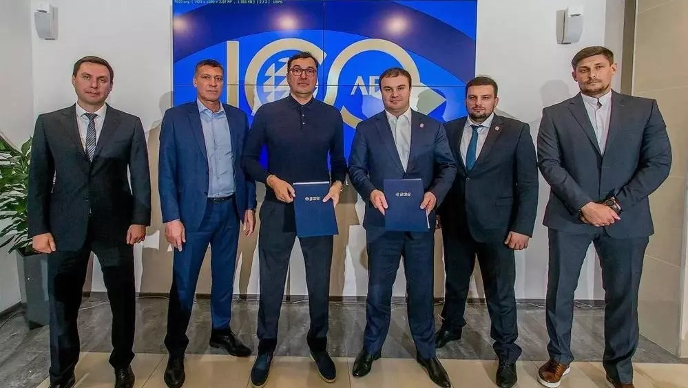 Виталий Хоценко и президент федерации волейбола подписали соглашение о сотрудничестве