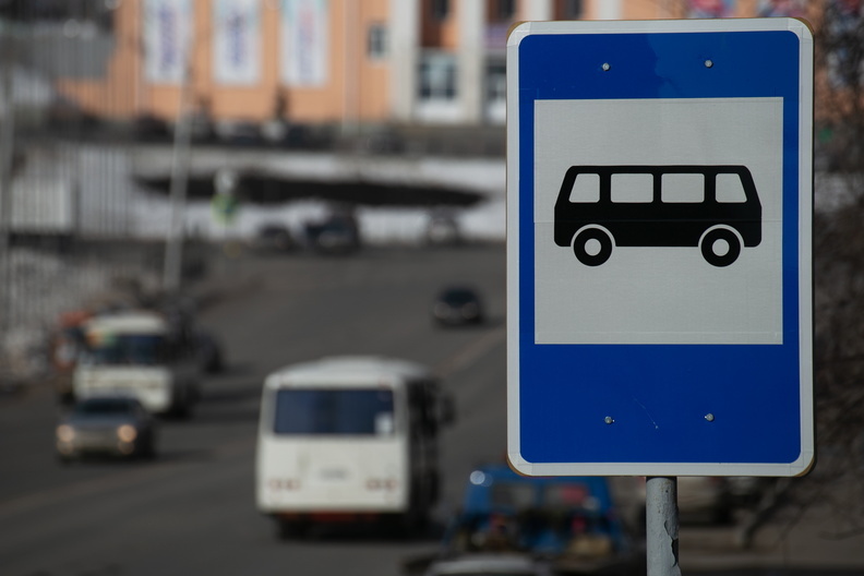 Из-за коронавируса омский автовокзал продлил отмену рейсов по региону